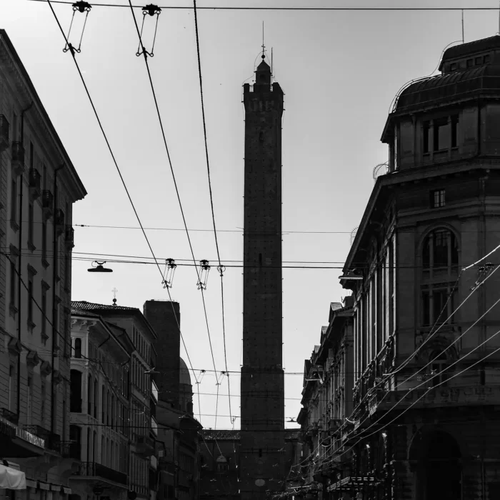 bologna-torre